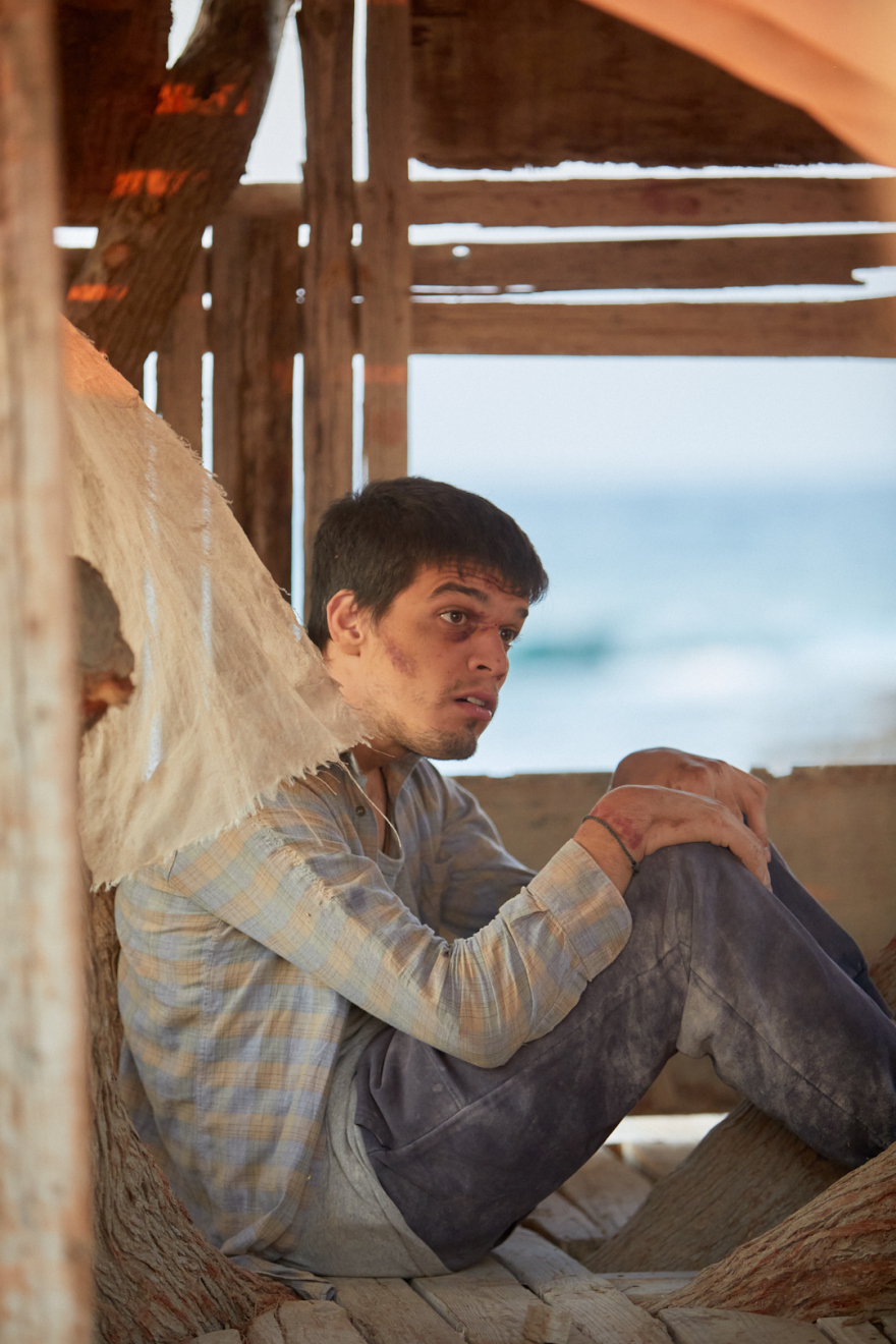 Κομάντα και Δράκοι: Αλλάζουν οι ισορροπίες στη συμμορία των Δράκων - Ο Γιώργος προσπαθεί να σώσει τον Ντόντο