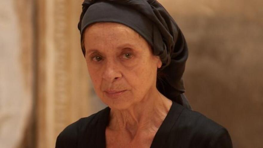 «Συνάντηση γενεών» στην τηλεόραση: Η επιστροφή των...  βετεράνων στη μυθοπλασία