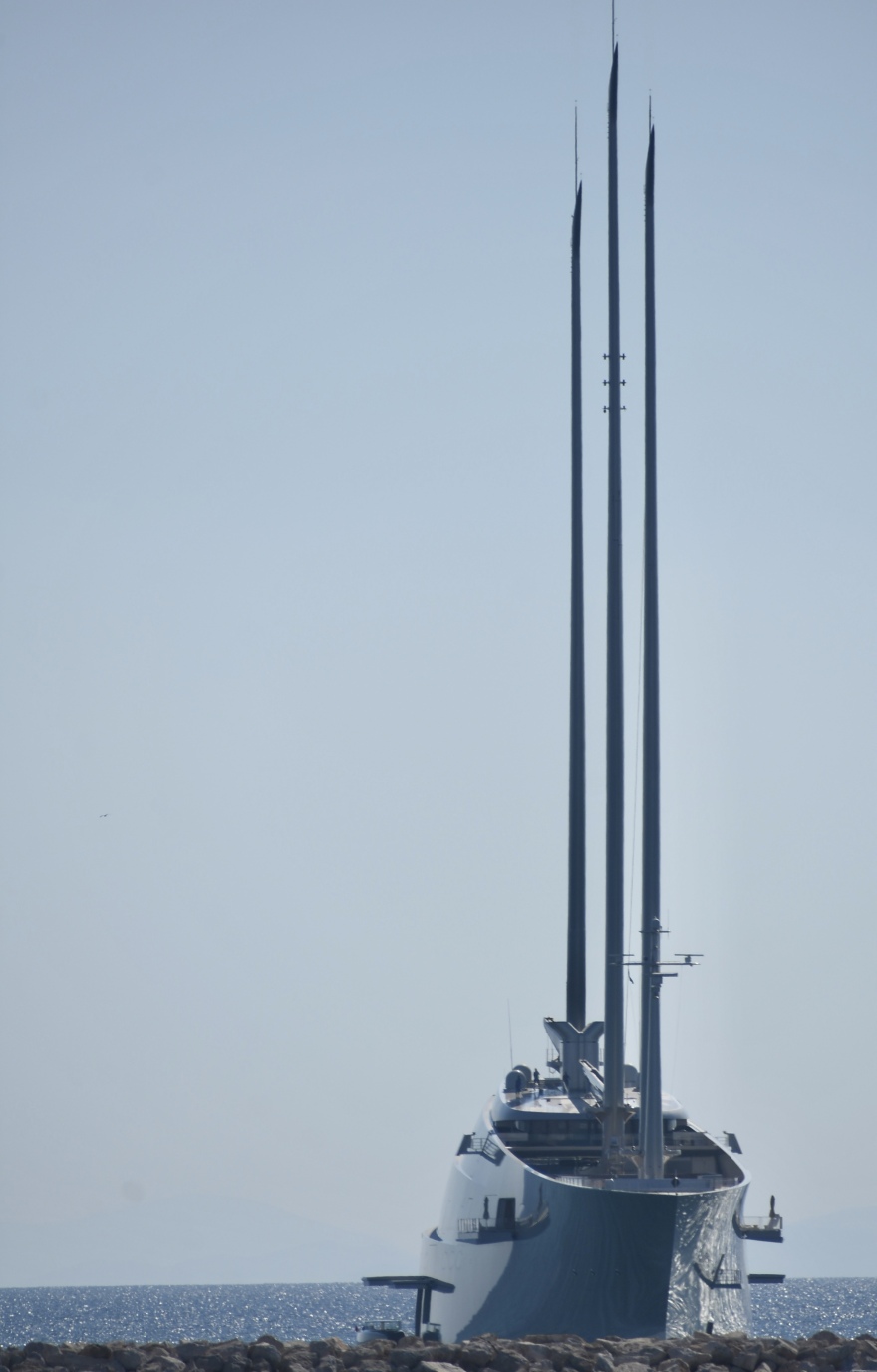 Το «Α»πίθανο γιότ  των 430 εκατ. ευρώ του Ρώσου κροίσου Αντρέι Μελνιτσένκο στο Φάληρο