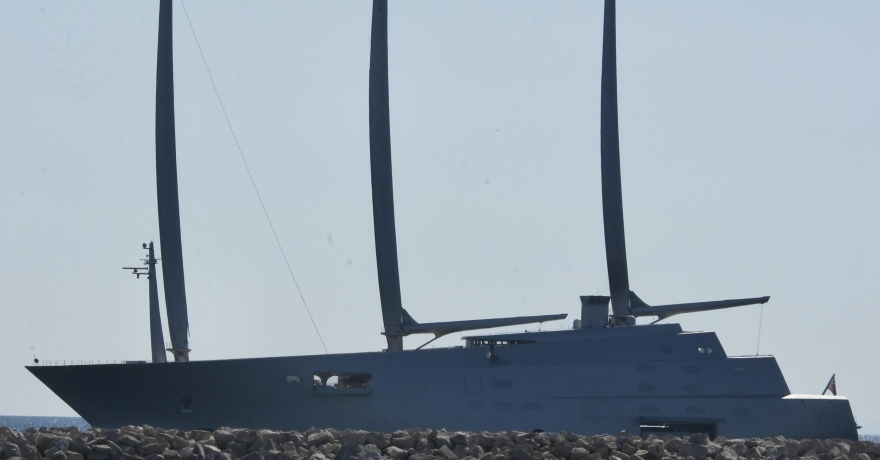 Το «Α»πίθανο γιότ  των 430 εκατ. ευρώ του Ρώσου κροίσου Αντρέι Μελνιτσένκο στο Φάληρο