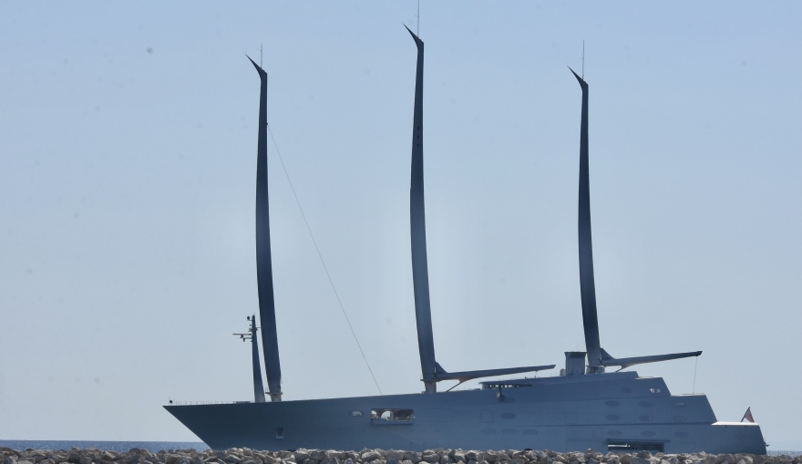 Το «Α»πίθανο γιότ  των 430 εκατ. ευρώ του Ρώσου κροίσου Αντρέι Μελνιτσένκο στο Φάληρο