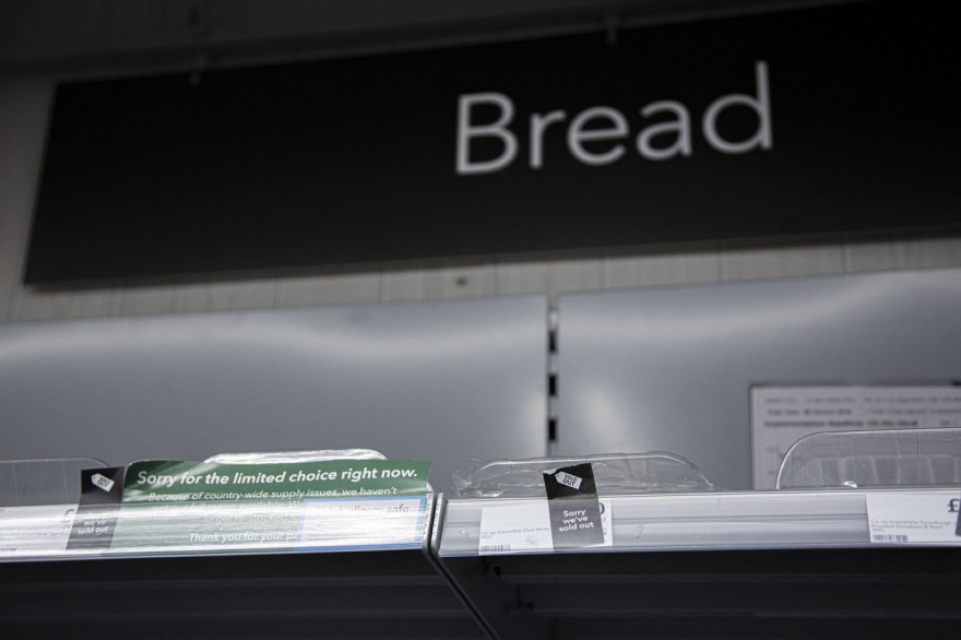Βρετανία: Άδεια τα ράφια στα σούπερ μάρκετ - 1 στους 3 δεν βρίσκει τρόφιμα