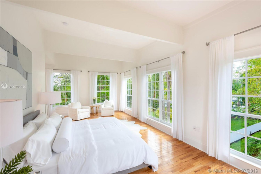 Αλ Καπόνε: Η έπαυλή του «γλίτωσε» την κατεδάφιση και πουλήθηκε για 15,5 εκατ. δολάρια - Δείτε φωτογραφιες