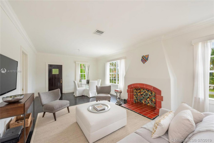 Αλ Καπόνε: Η έπαυλή του «γλίτωσε» την κατεδάφιση και πουλήθηκε για 15,5 εκατ. δολάρια - Δείτε φωτογραφιες