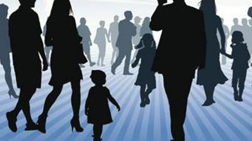 Ανησυχητικά στοιχεία για την Ελλάδα στο δημογραφικό: Αύξηση πληθυσμού μόνο σε νομούς με δομές φιλοξενίας μεταναστών