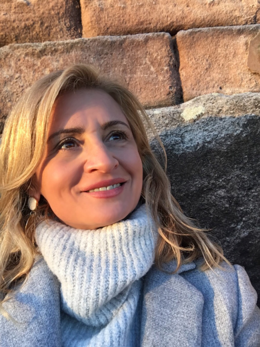 Μαρία Πολύζου: «Ούτε ο καρκίνος ούτε η σεξουαλική κακοποίηση κατάφεραν ποτέ να με νικήσουν»