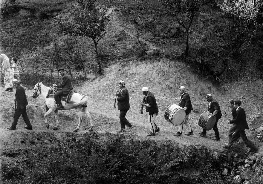 Η παράδοση των Βαλκανίων υπό το «βλέμμα» του λαογράφου Martin Koenig σε έκθεση στη Θεσσαλονίκη