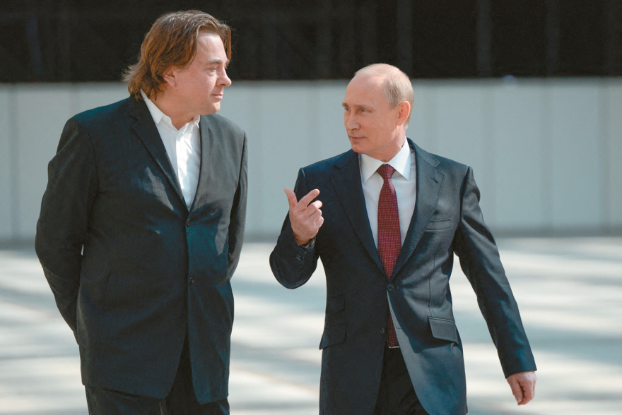 Ο Πούτιν στα «Pandora Papers»: Ερωμένες, κόρες, ίματζ μέικερ και παιδικοί φίλοι με offshore και βίλες