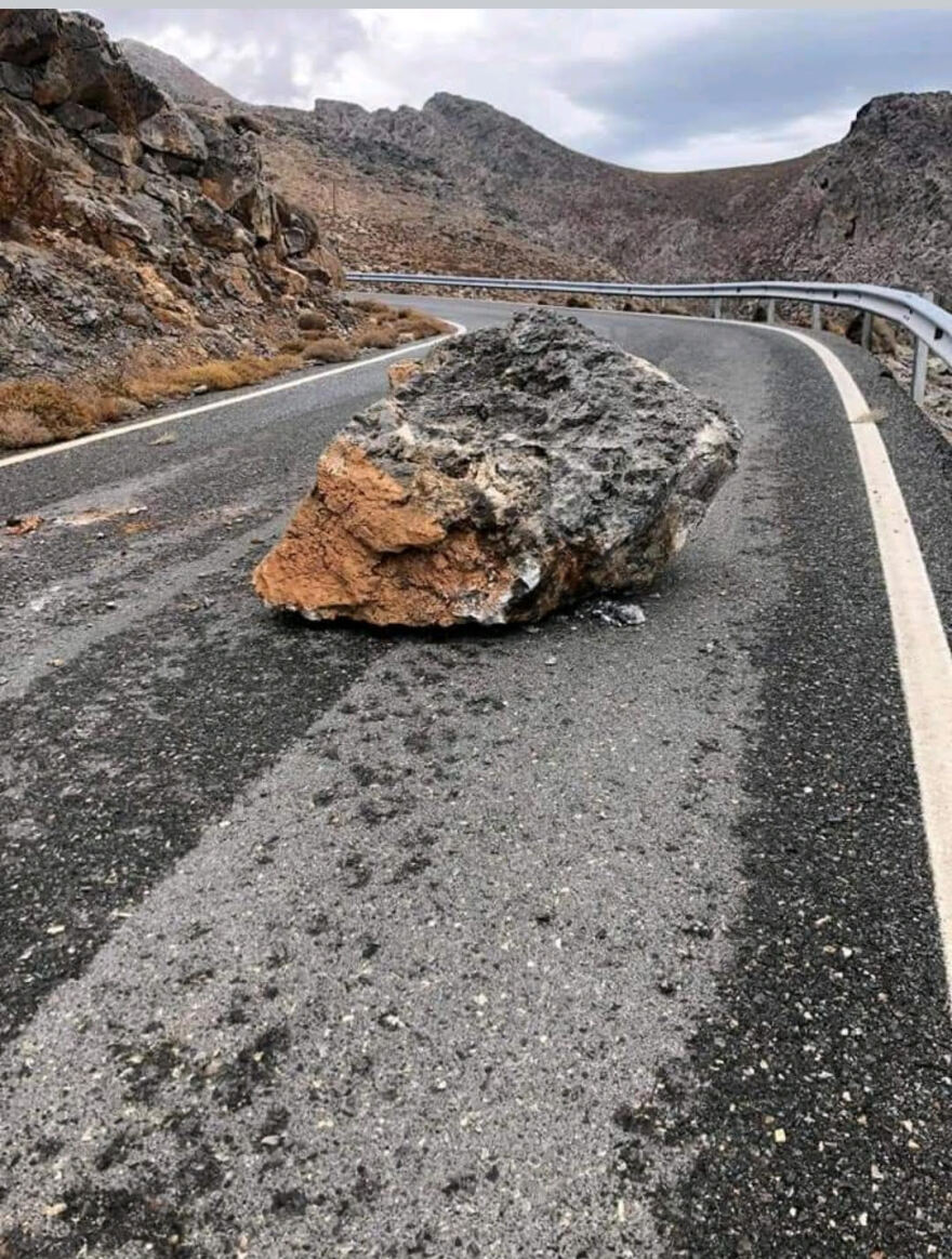 Πολύ ισχυρός σεισμός 6,3 Ρίχτερ στην Κρήτη - Ζημιές σε κτήρια, κατέρρευσε εκκλησάκι