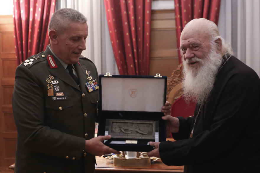 Φλώρος σε Αρχιεπίσκοπο Ιερώνυμο: «Έχουμε και τα μέσα και τη θέληση να υπερασπιστούμε την εδαφική μας ακεραιότητα»