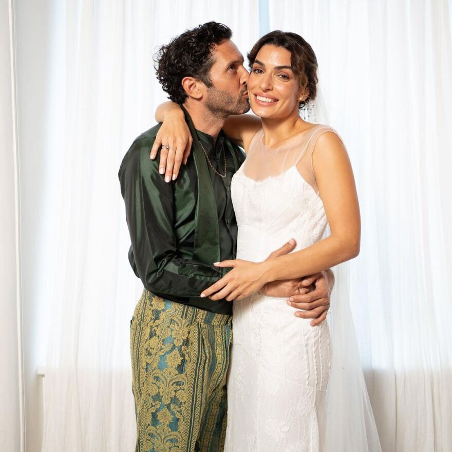 Γάμος Σωτηροπούλου - Μαραβέγια: Το πάρτι, τα ονόματα στο παπούτσι και ο χορός με Σαμαρά και Μοθωναίο