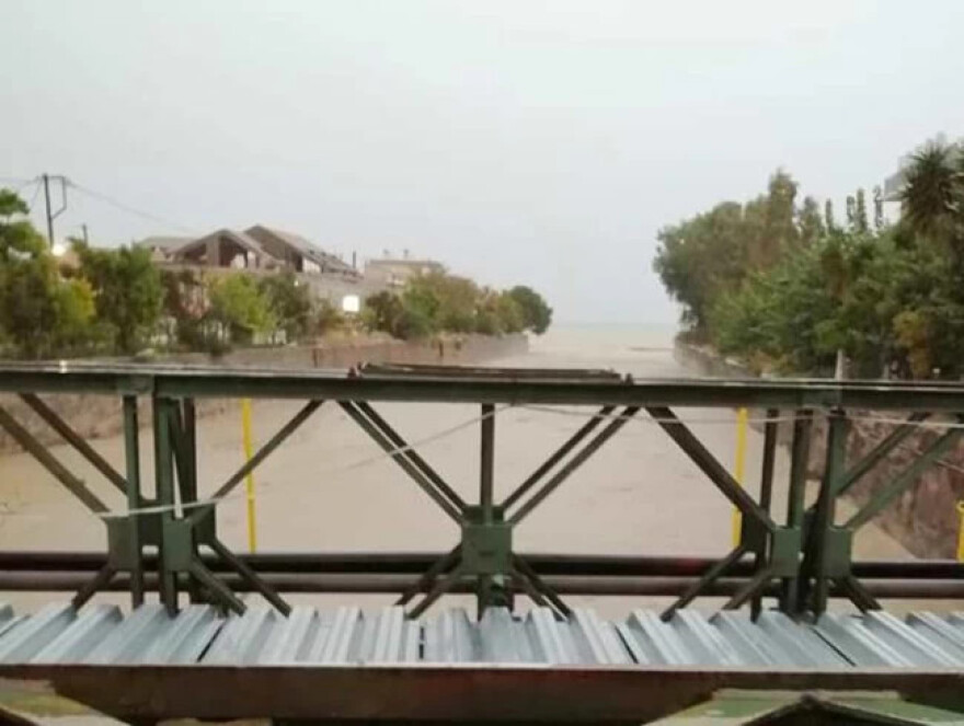 Κακοκαιρία «Μπάλλος»: Πλημμύρισαν δρόμοι στην Αττική, πού έχει διακοπεί η κυκλοφορία