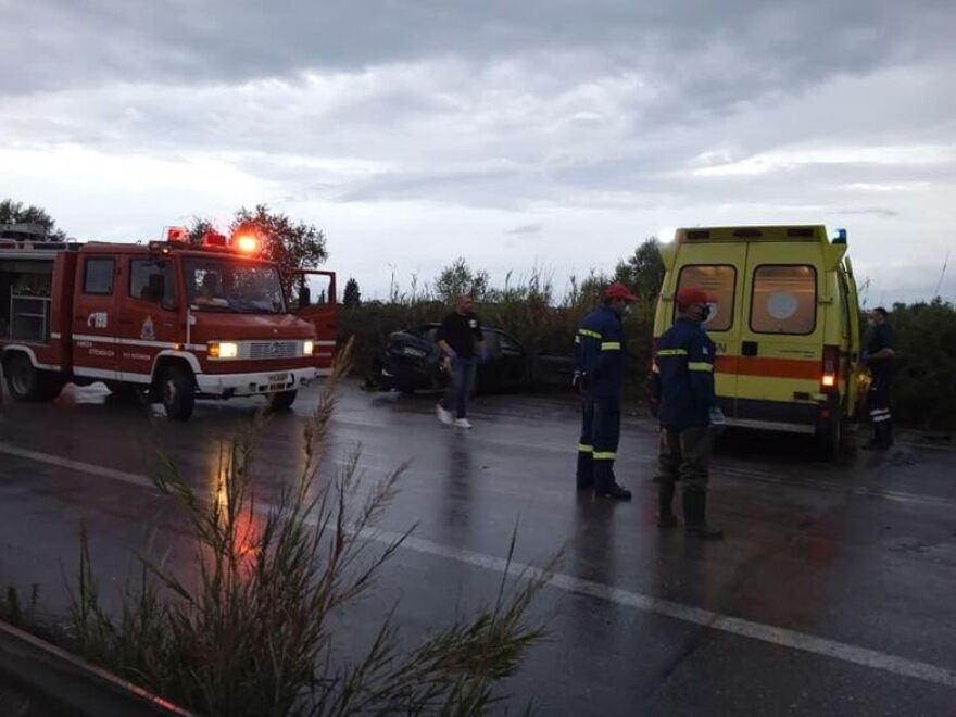 Τροχαίο σοκ στην Πύργου-Πατρών: Νεκρή 26χρονη έγκυος μητέρα, στο νοσοκομείο ο πατέρας και το 5χρονο παιδί τους