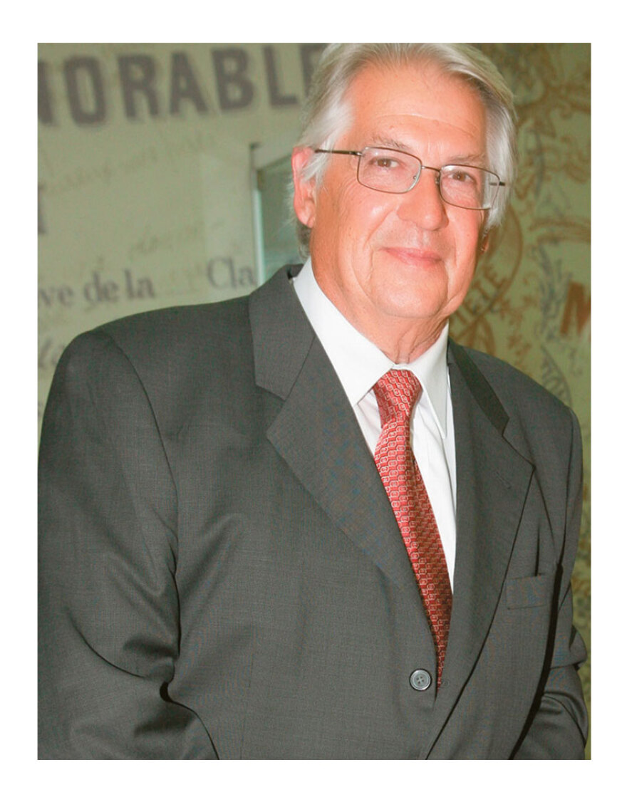 Ο εφοπλιστής Διαμαντής Διαμαντίδης επενδύει στο «φιλέτο» της Αττικής - Μισό δισ.  για έξι βίλες στον «Αστέρα» Βουλιαγμένης