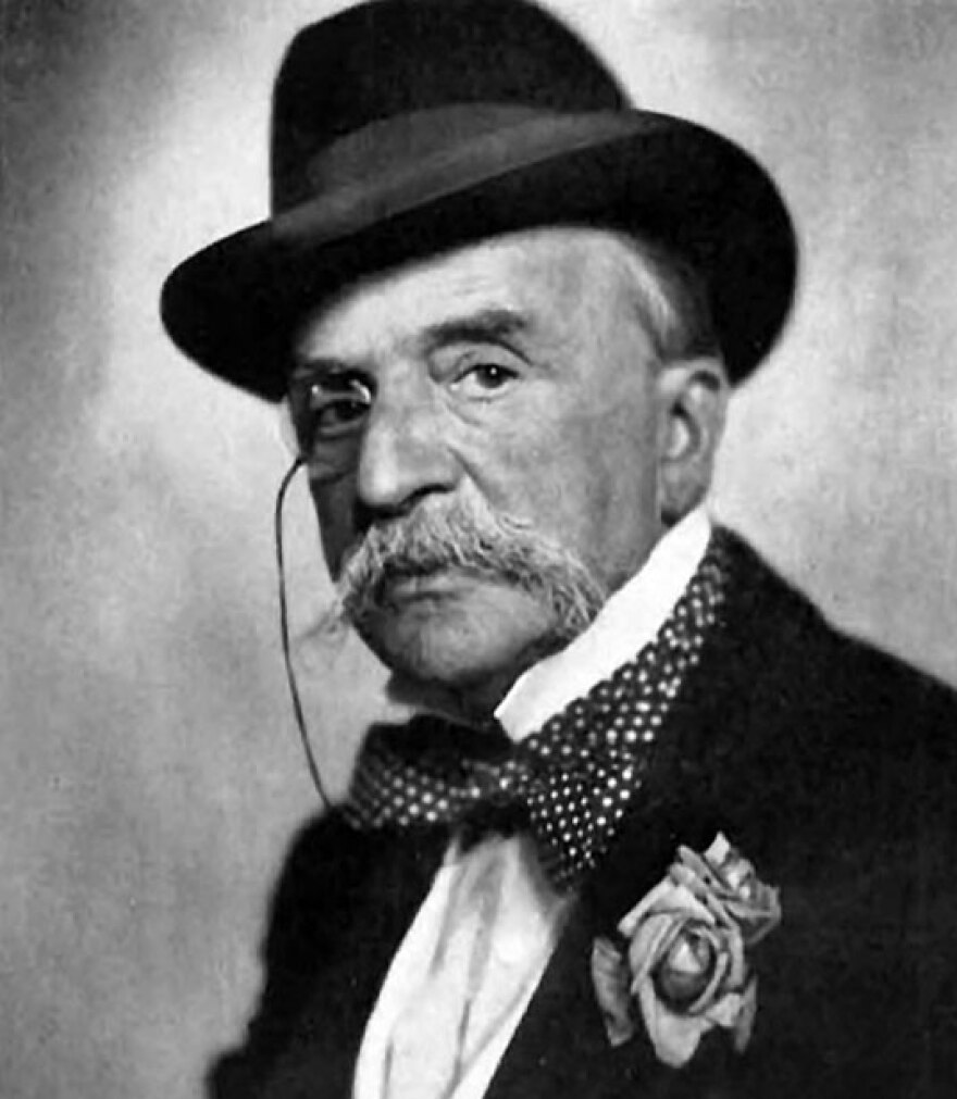 Σκηνές και αντιθέσεις σε νυχτερινό κέντρο της Αθήνας της Μπελ Eπόκ