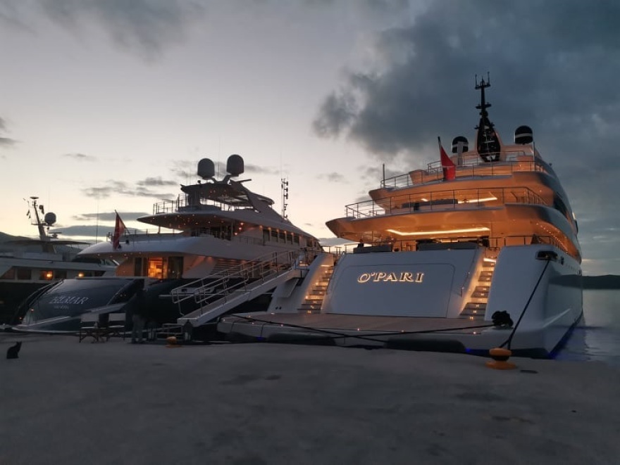 «O'Pari»: Το megayacht «κόσμημα» της ελληνικής ναυπηγικής στον Πόρο - Δείτε φωτογραφίες