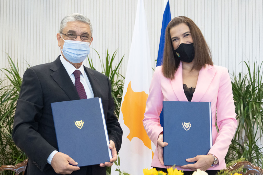 Υπεγράφη η ηλεκτρική διασύνδεση Κύπρου – Αιγύπτου