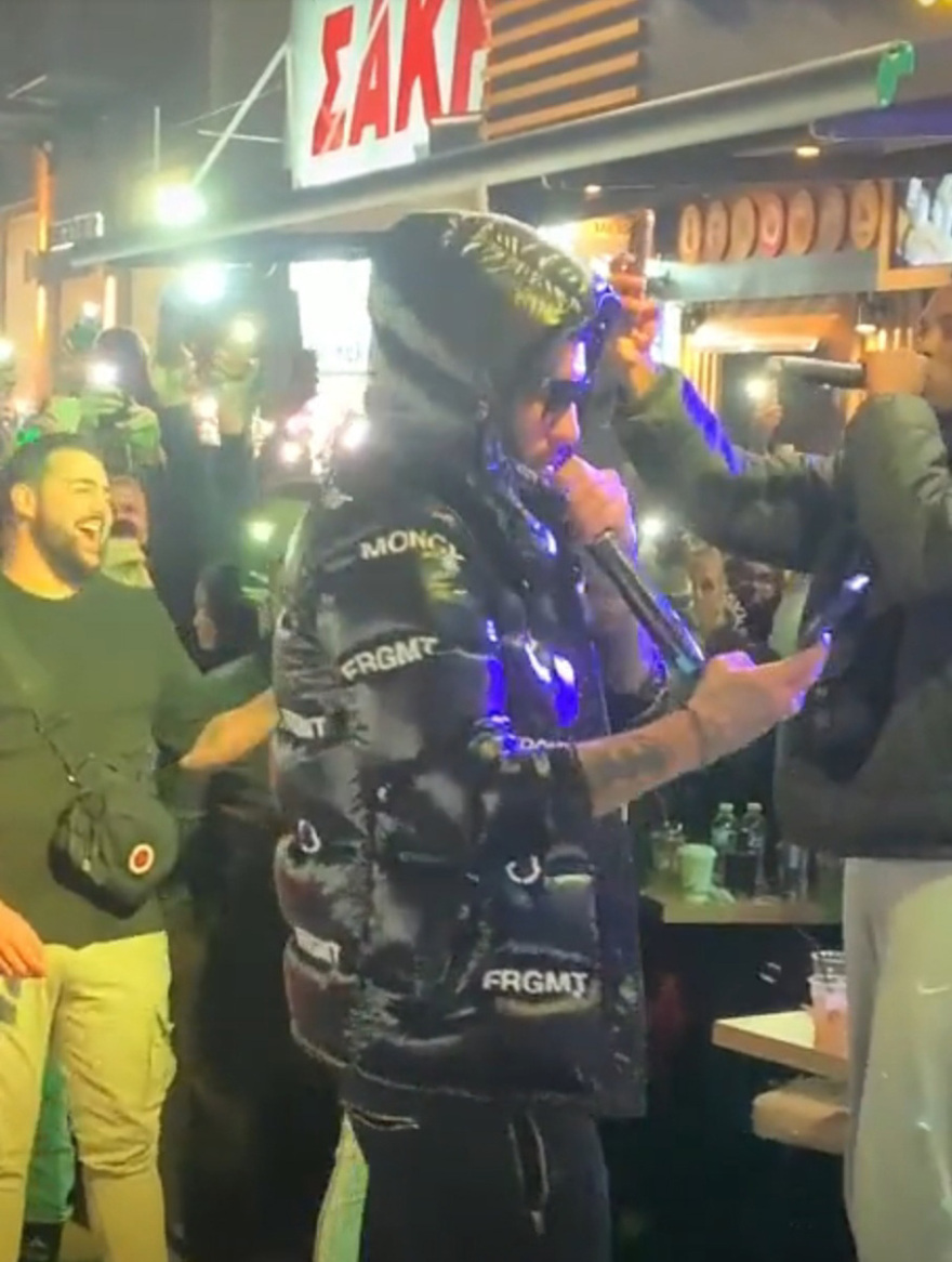 Snik: Η live μετάδοση στο TikTok «πρόδωσε» το κορωνοπάρτι στον Βόλο