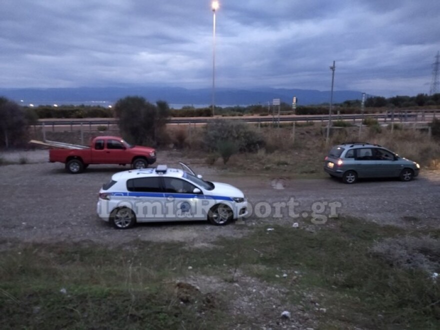 Καμένα Βούρλα: Βρέθηκε το ζευγάρι των Άγγλων τουριστών που είχαν χαθεί στο βουνό - Είχαν ζητήσει βοήθεια μέσω του 112