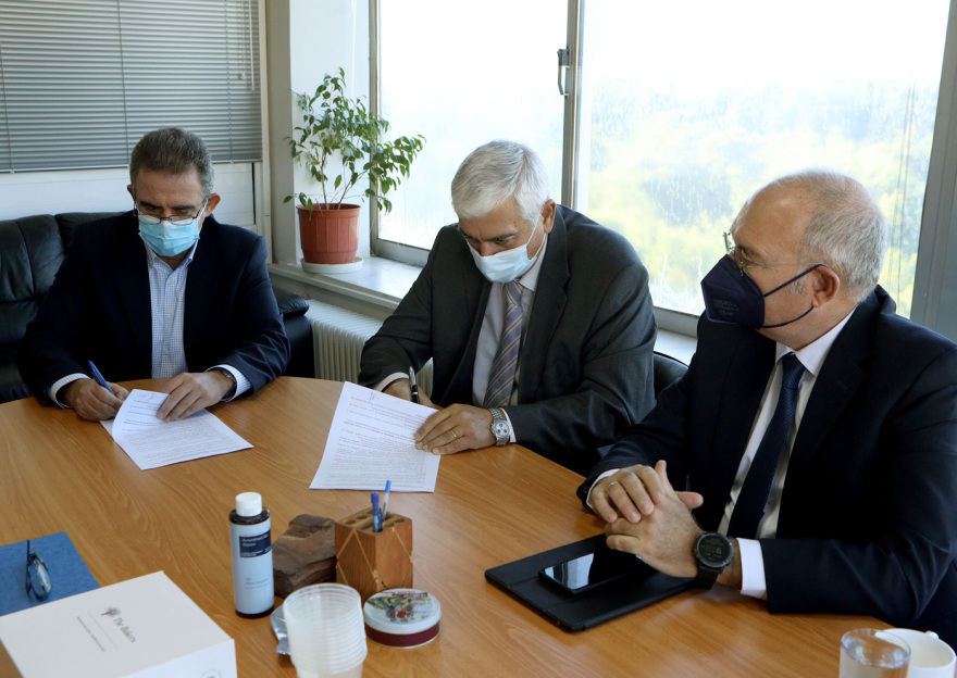 H Motor Oil υιοθετεί το δασικό εκκοκκιστήριο της Αμυγδαλέζας