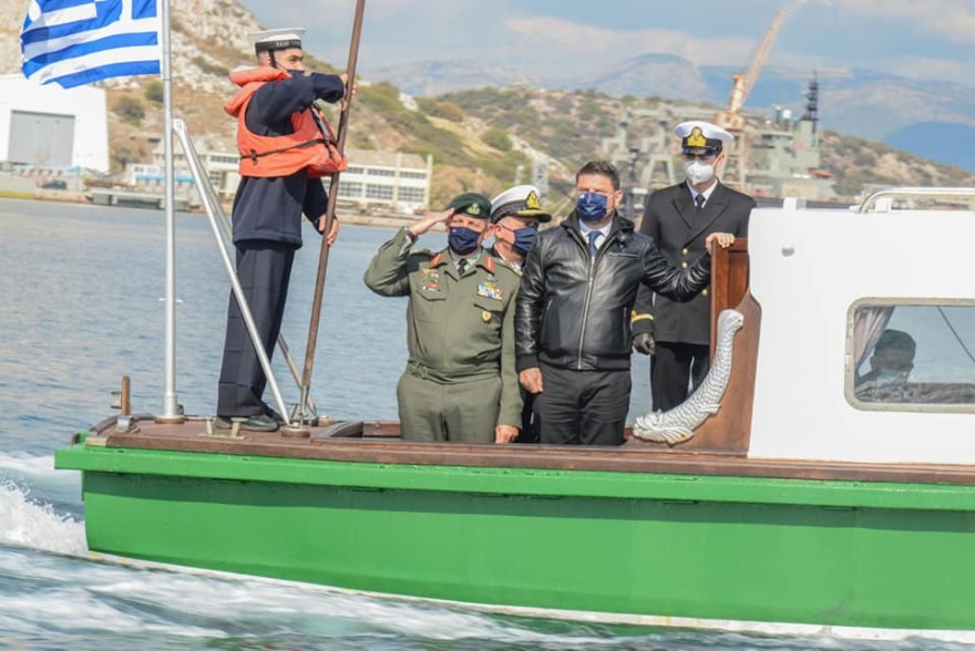 Ο Χαρδαλιάς στον ναύσταθμο Σαλαμίνας: Σαν σήμερα, το 1912, βυθίσαμε το τουρκικό θωρηκτό Φετίχ Μπουλέν