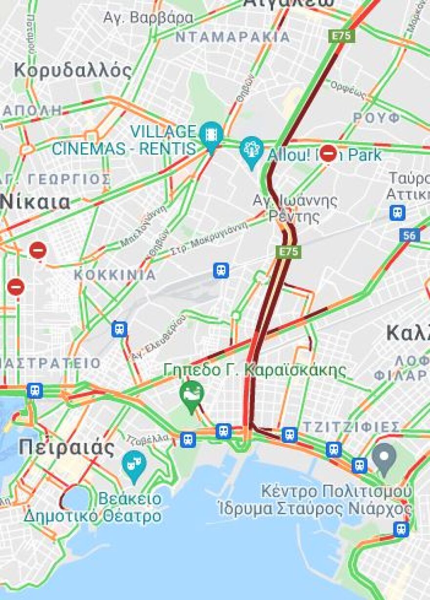 Κίνηση στους δρόμους: Μποτιλιάρισμα στον Κηφισό από τις Τζιτζιφιές μέχρι το Αιγάλεω