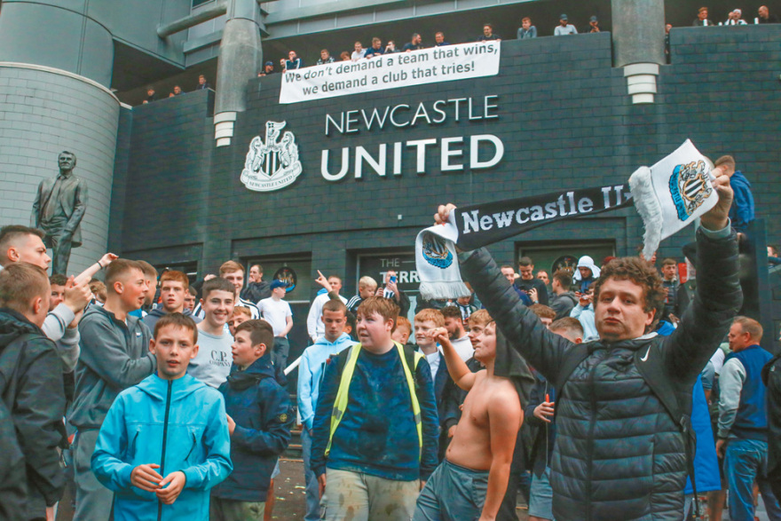 Aμάντα Στέιβλι: Η πολυμήχανη «προξενήτρα» που έφερε τους Σαουδάραβες στη φτωχή Νιούκαστλ