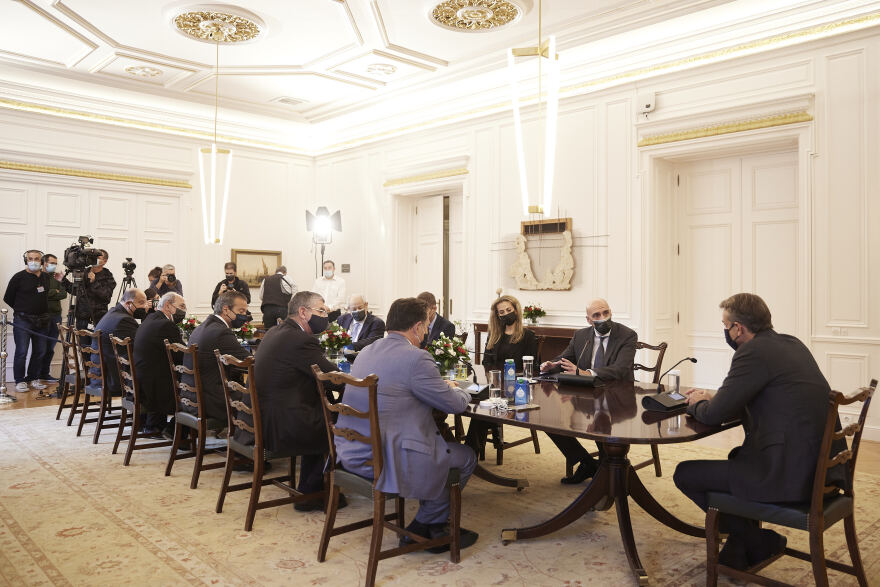 Μητσοτάκης στην Επιτροπή του ΕΒΕΑ: Στόχος μας οι καλοπληρωμένες θέσεις εργασίας στην  επόμενη φάση της ανάκαμψης