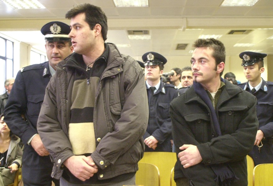 «Εγώ είμαι ορθόδοξος ρε»: Η θηριωδία του ρατσιστή Καζάκου που πυροβολούσε όποιον ξένο έβρισκε μπροστά του
