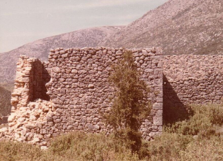 Οικία Λάμπρου Τζαβέλα: «Ξανακάπνισε» καμινάδα στο Σούλι μετά από 218 χρόνια