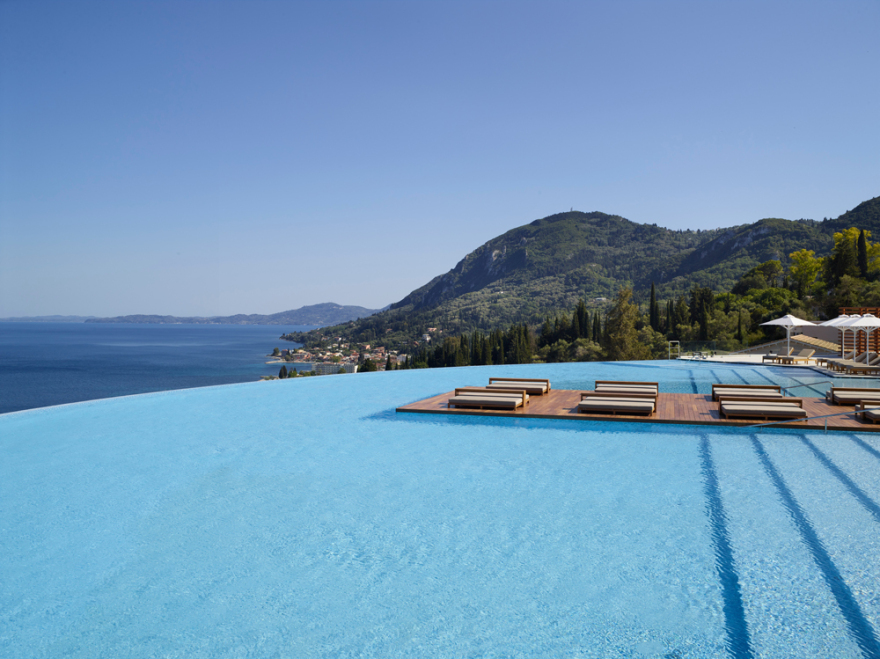 Tρεις διακρίσεις στα Greek Hospitality Awards 2021 για το Angsana Corfu Resort & Spa