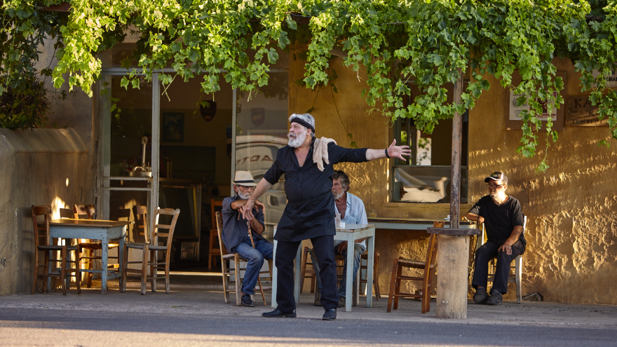 «Κομάντα και Δράκοι»: Η Ναυσικά έρχεται πιο κοντά με τον Νεκτάριο 