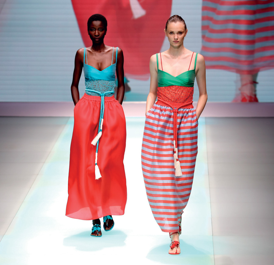 Fashion Weeks 2022: Glam, sex & parties... το πατρόν της ευτυχίας για τη γενιά του μέλλοντος - Φωτογραφίες