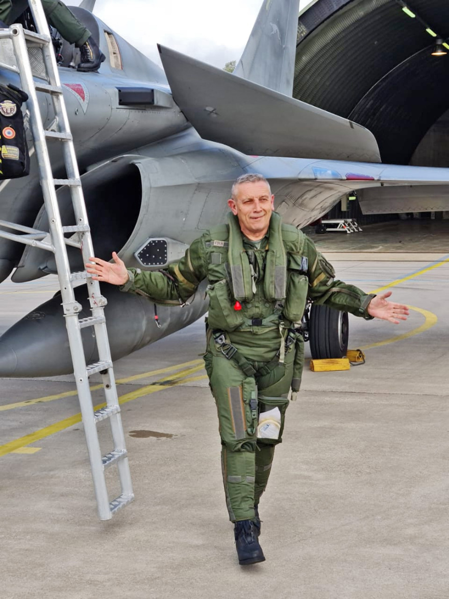 Ο Αρχηγός ΓΕΕΘΑ πέταξε με Rafale και ένιωσε δέος– Δείτε φωτογραφίες