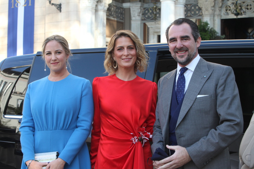 Φίλιππος και Νίνα Φλορ: Ολα όσα έγιναν στον πριγκιπικό γάμο και τη δεξίωση που ακολούθησε 