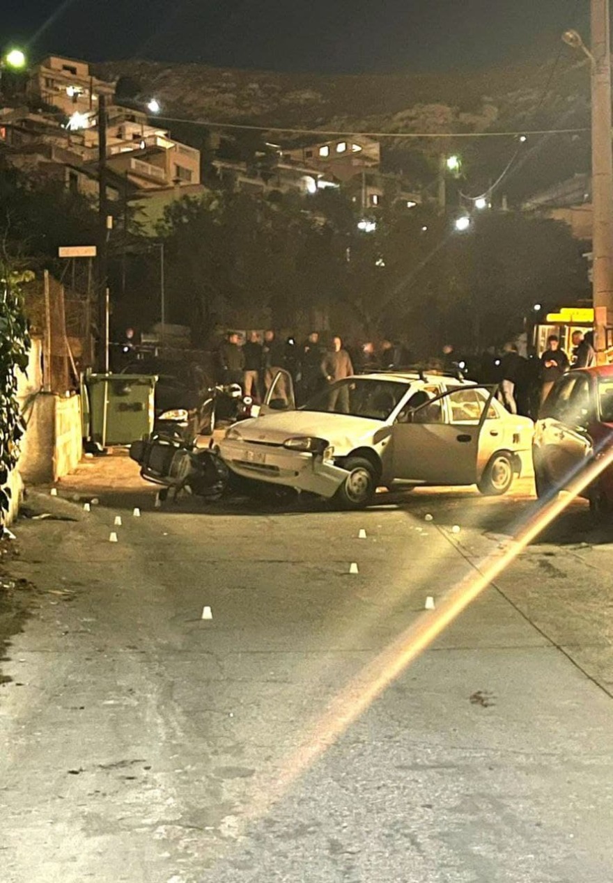 Ένας νεκρός και επτά τραυματίες ο απολογισμός της καταδίωξης στο Πέραμα - Έξι αστυνομικοί ανάμεσά τους