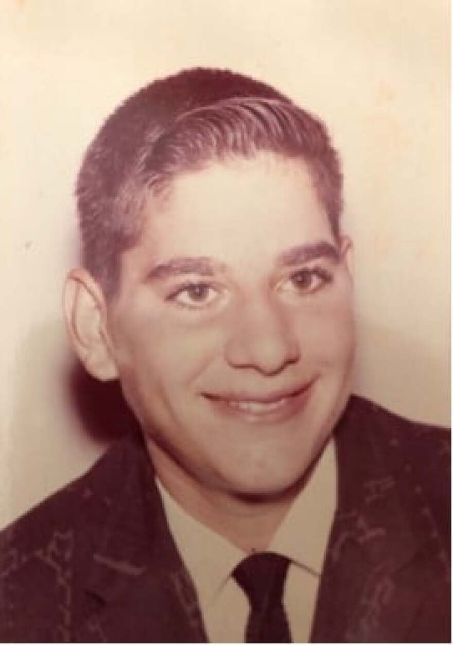 Η Οδύσσεια ενός υιοθετημένου: 72χρονος αναζητά μέσω Facebook τις ρίζες του στην Κεφαλονιά