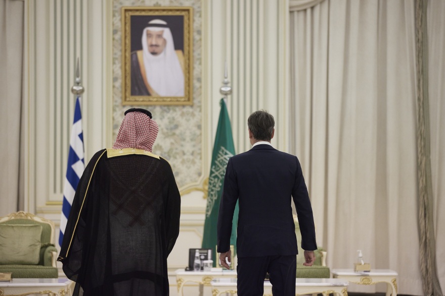 Συνάντηση Μητσοτάκη με τον πρίγκιπα διάδοχο της Σαουδικής Αραβίας: Συζήτησαν για επενδύσεις, ενέργεια, τουρισμό, άμυνα 