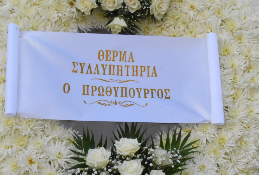 «Αθάνατη» - Όλη η Ελλάδα αποχαιρέτησε με χειροκροτήματα τη Φώφη Γεννηματά