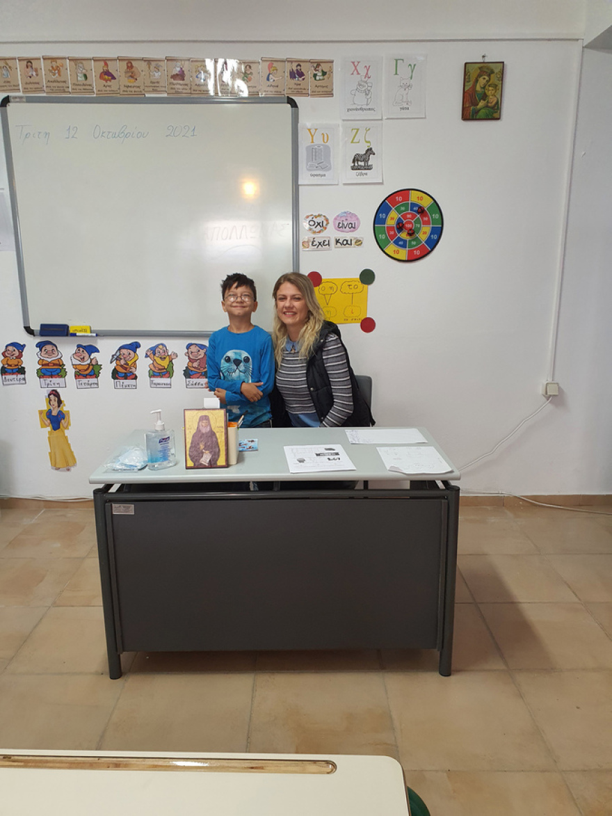 Ο 9χρονος Τάσος θα παρελάσει μόνος του με τη γαλανόλευκη στο Μαθράκι - Δείτε φωτογραφίες