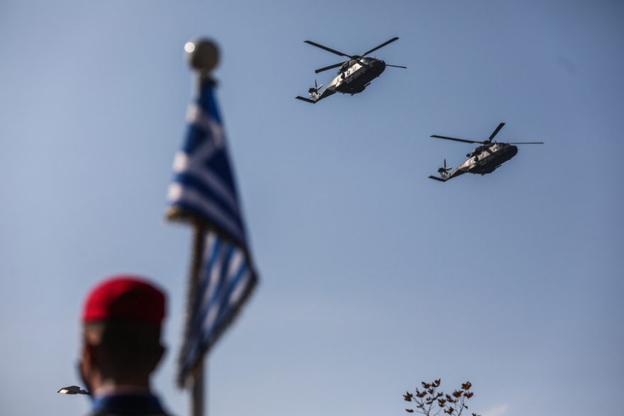 «Απάντηση» σε Τσαβούσογλου η άψογη στρατιωτική παρέλαση - Πώς ερμηνεύουν στο Πεντάγωνο τις κλιμακούμενες τουρκικές προκλήσεις