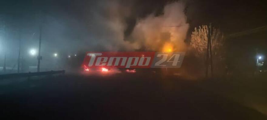 Αναβρασμός μετά τη φονική καταδίωξη στο Πέραμα: Επιθέσεις και πετροπόλεμος από Ρομά - Βάζουν «ασπίδα» μικρά παιδιά