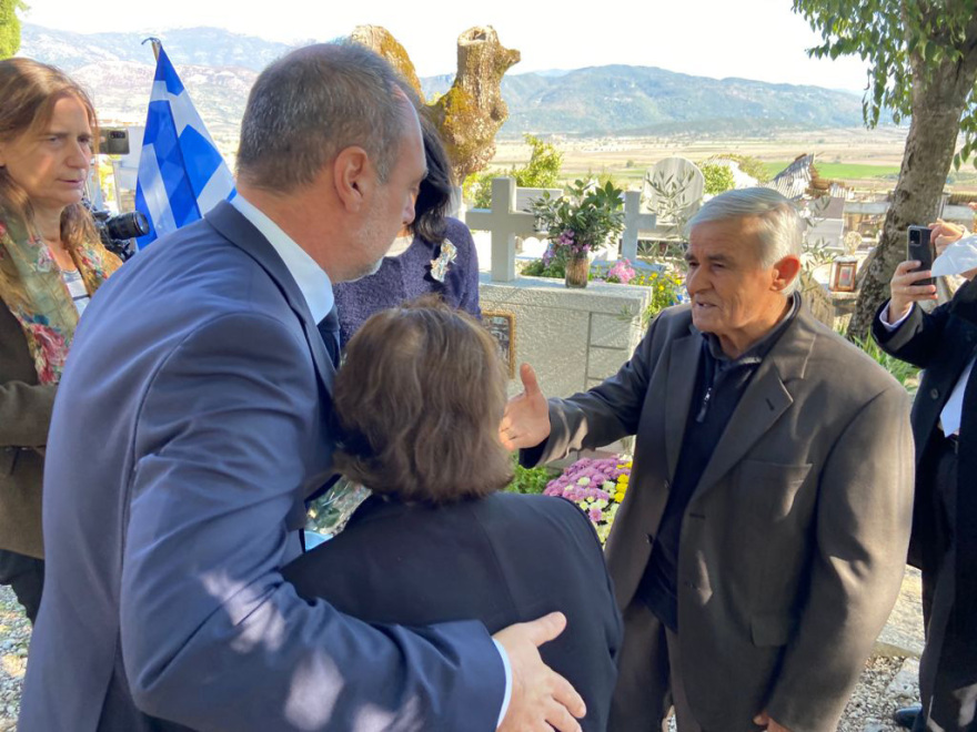 Με τους Βορειοηπειρώτες σε Κλεισούρα και Βουλιαράτες για την 28η Οκτωβρίου ο Κατσανιώτης