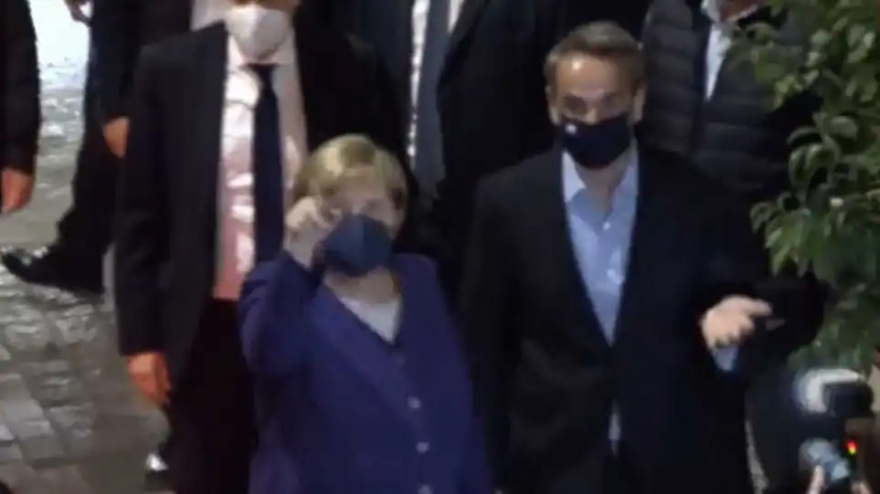 Δείπνο Μητσοτάκη - Μέρκελ με φόντο την Ακρόπολη: Ποια μηνύματα στέλνει η απερχόμενη καγκελάριος με την επίσκεψη στην Αθήνα 