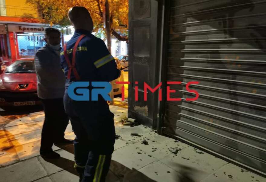 Θεσσαλονίκη: Μολότοφ μετά την πορεία των αντιεξουσιαστών για τη φονική καταδίωξη στο Πέραμα