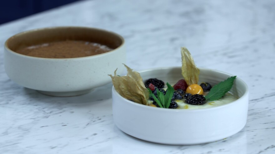 «Kitchen Lab»: Παραδοσιακές συνταγές με διεθνείς και γκουρμέ πινελιές από τον Άκη Πετρετζίκη 