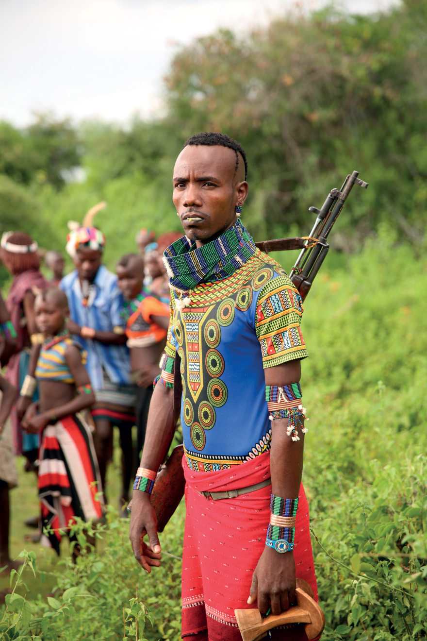 Ο Πάνος Γιαννακόπουλος φωτογραφίζει διάσημους, χορεύει στο Dancing With The Stars και ταξιδεύει στις 5 ηπείρους