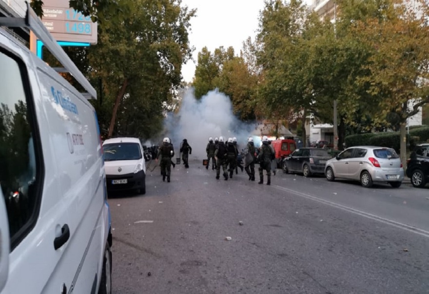 Θεσσαλονίκη: Επεισόδια έξω από το γήπεδο της Τούμπας