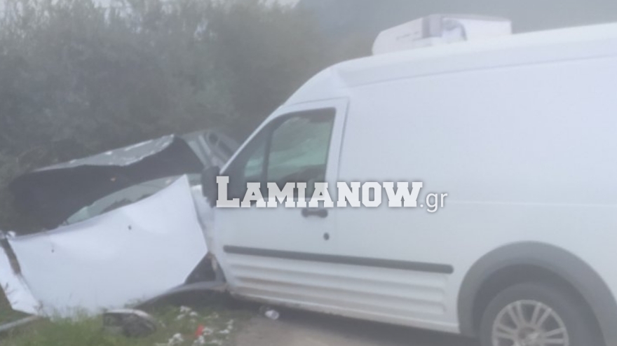 Σοβαρό τροχαίο με τρακτέρ και Ι.Χ στη Λαμία - Τρεις τραυματίες