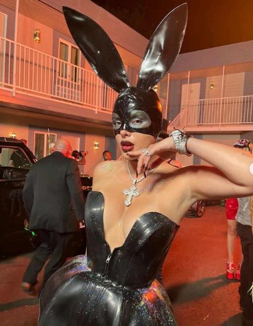 Το Χάλογουιν τις «έβγαλε από τα ρούχα τους» - Οι celebrities που έκαναν τις πιο... προκλητικές εμφανίσεις